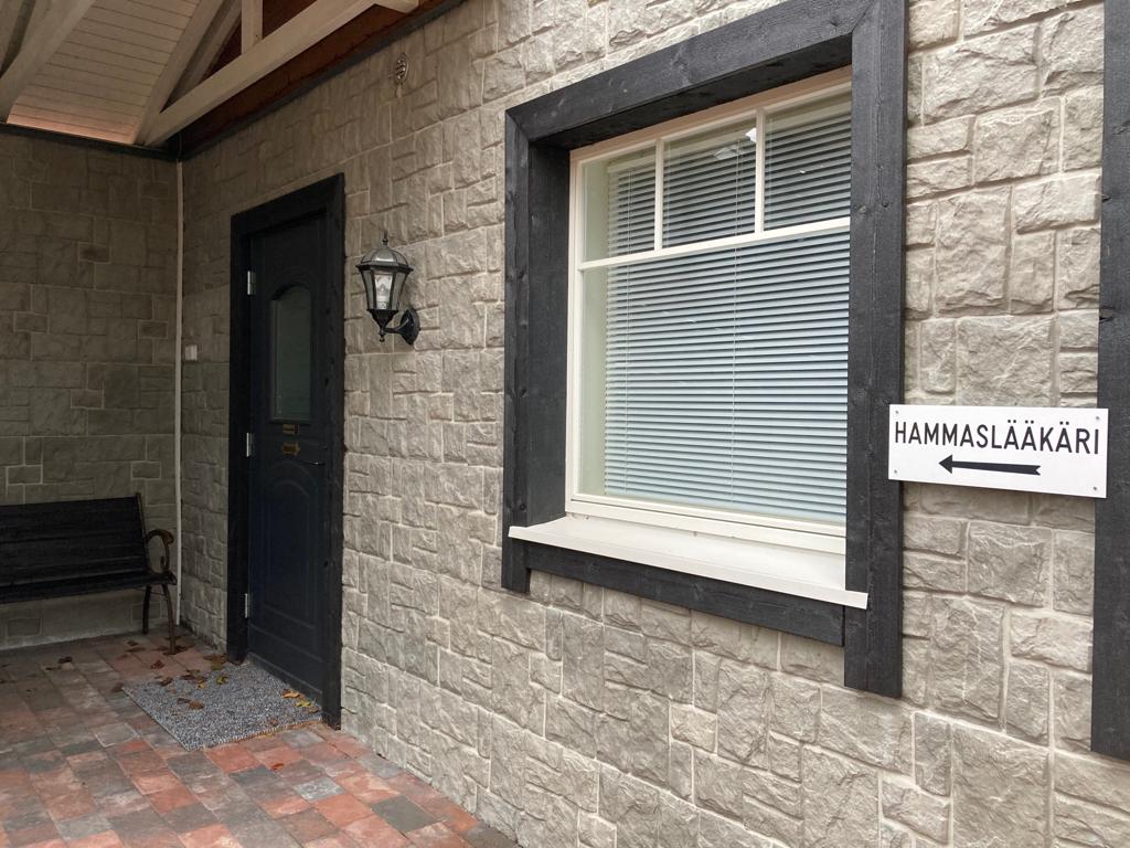 Hammaslääkäri Lieto 3